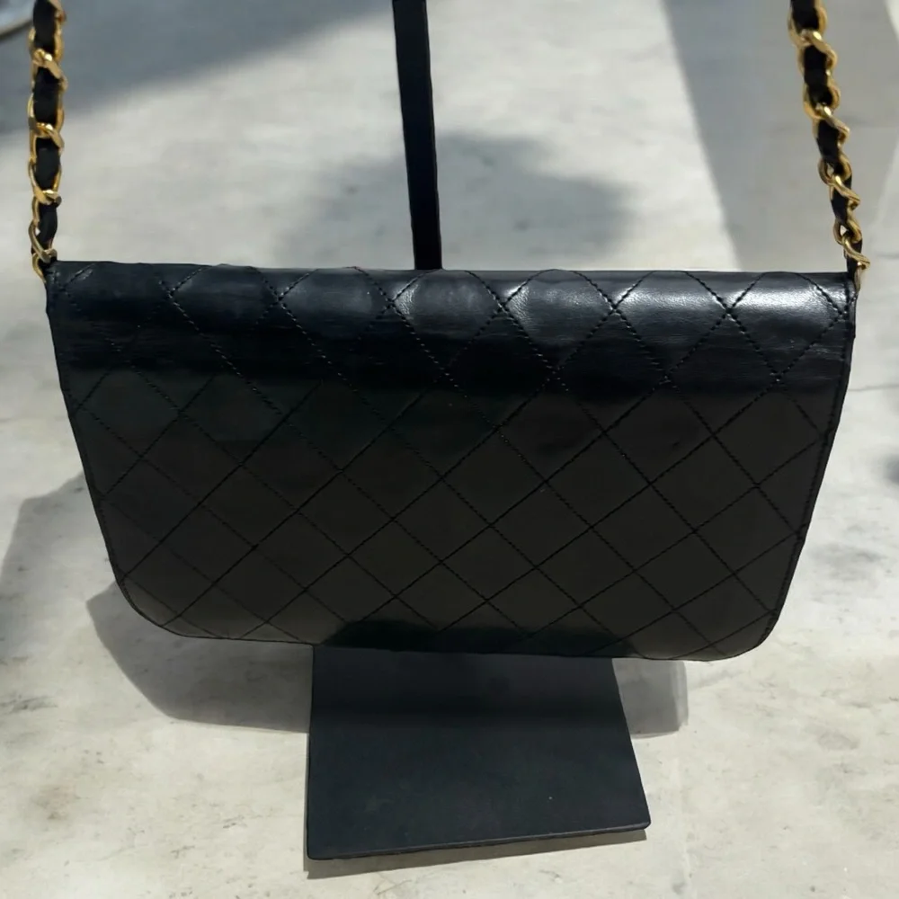 1989’ Vintage Black Lambskin Single Flap Shoulder Bag